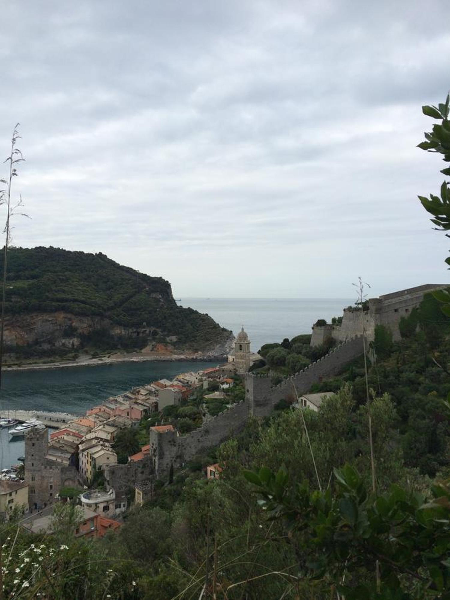 Appartamento Un Giorno Di Sole Lerici Luaran gambar